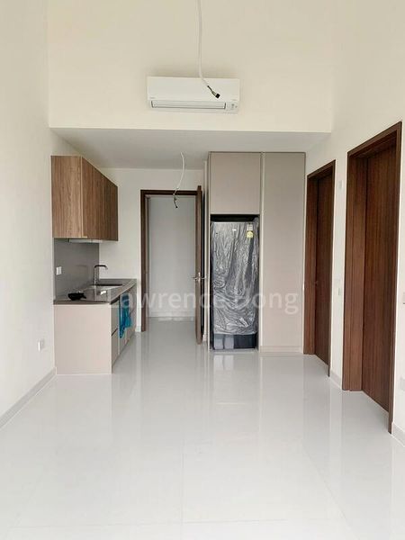 2 Bed Condo for Rent in  Holland Grove Road - Image 9