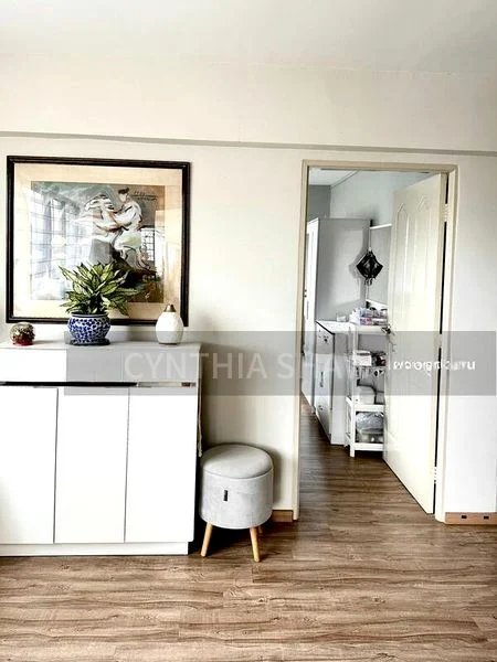 Common Room (HDB) for Rent in 404 Ang Mo Kio Avenue 10 - Image 4