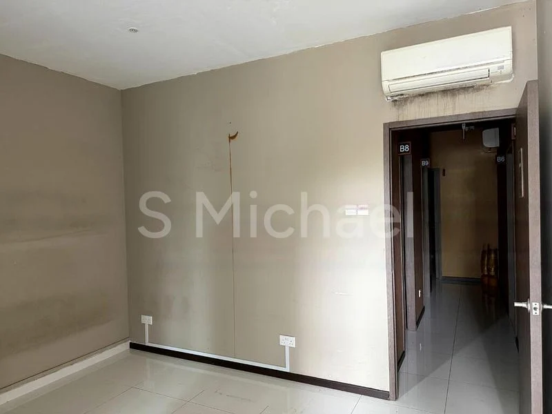 Shop / Shophouse for Rent: NEWest - Image 6
