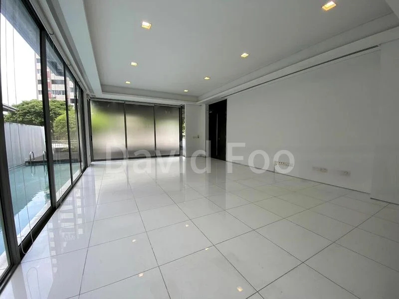 5 Bed Bungalow (Landed) for Rent in  Capitol Park - Image 1