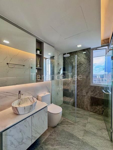 3 Bed Condo for Sale in  The Trumps - Image 9