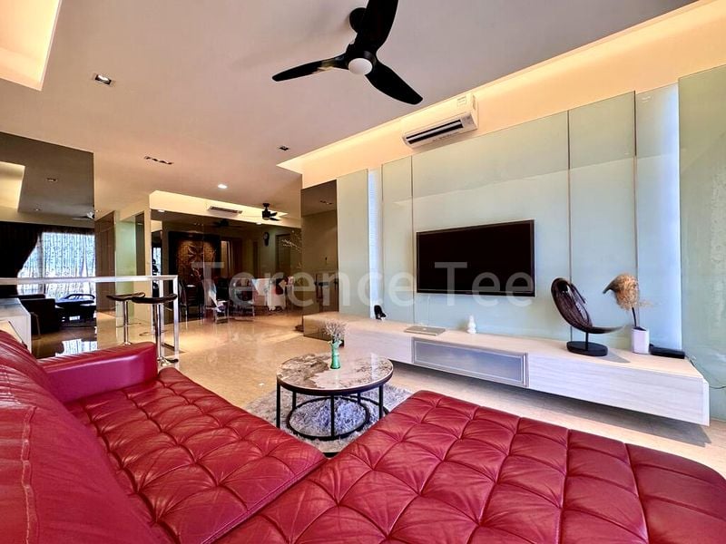 3 Bed Condo for Sale in  The Trumps - Image 2