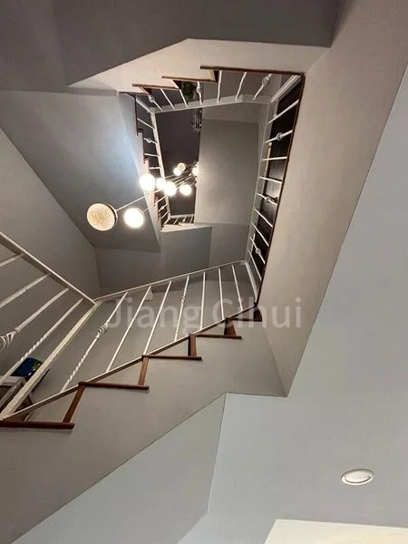 4 Bed Terraced House (Landed) for Sale in  St Nicholas View - Image 11