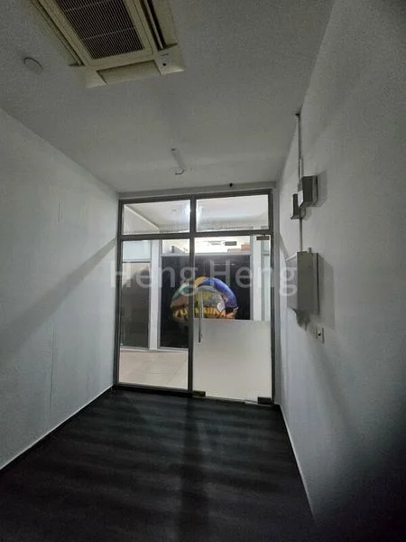 Shop / Shophouse for Sale: Suites on Bukit Timah - Image 2