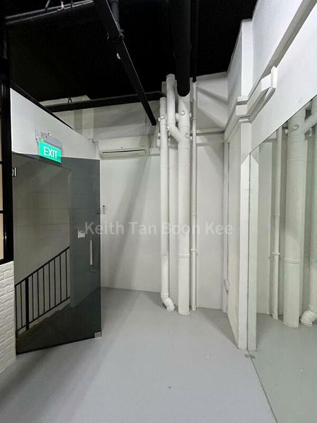 Light Industrial (B1) for Rent: Oxley BizHub - Image 1