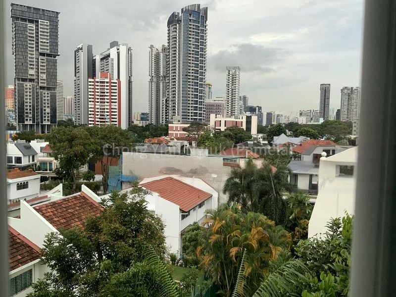 6 Bed Semi-Detached House (Landed) for Sale in  Thomson Lane - Image 1