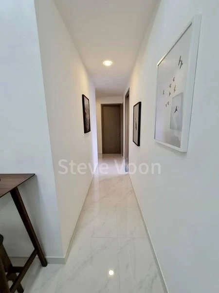 Common Room (Condo) for Rent in 183 Longhaus - Image 2