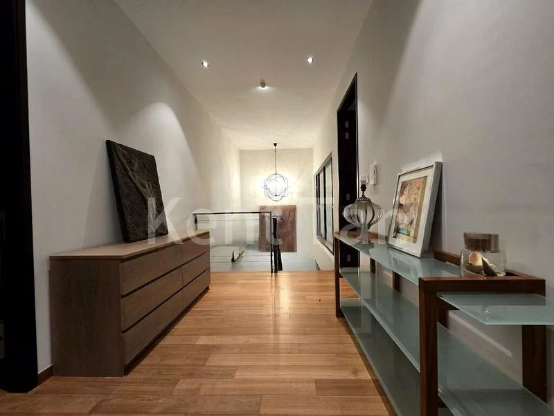 6 Bed Semi-Detached House (Landed) for Sale in  Thomson Ridge - Image 9