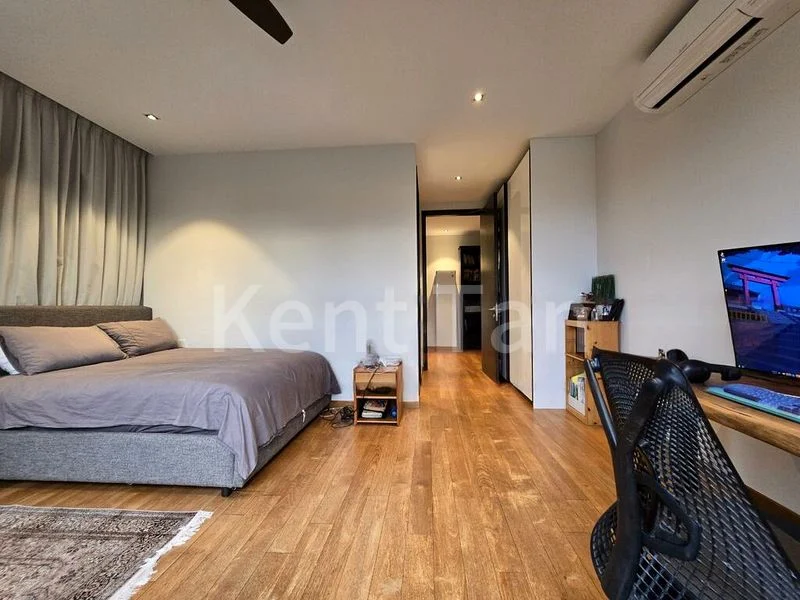 6 Bed Semi-Detached House (Landed) for Sale in  Thomson Ridge - Image 4