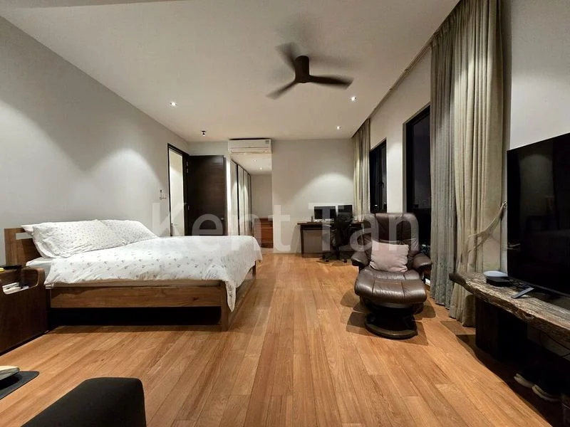 6 Bed Semi-Detached House (Landed) for Sale in  Thomson Ridge - Image 3