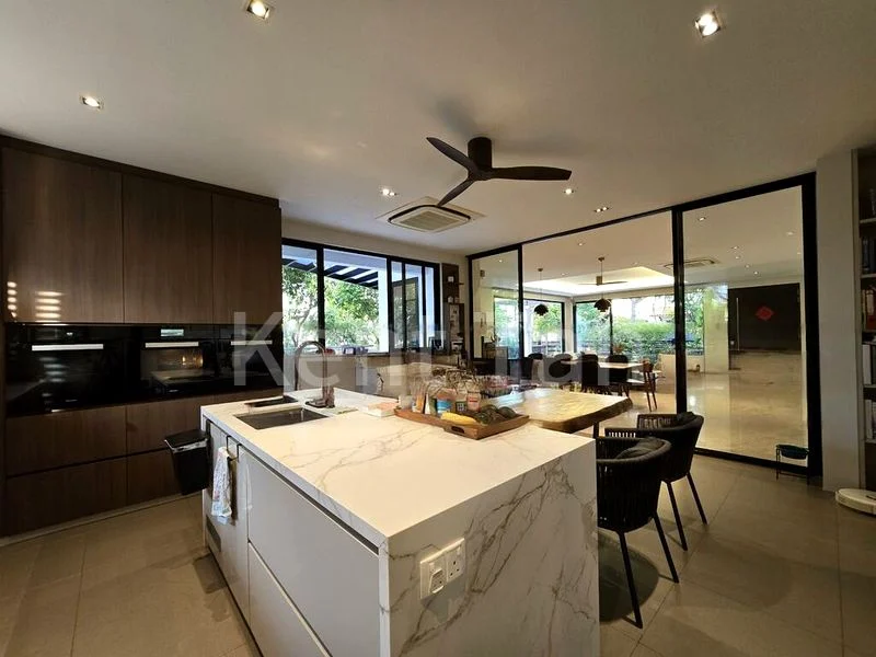 6 Bed Semi-Detached House (Landed) for Sale in  Thomson Ridge - Image 17