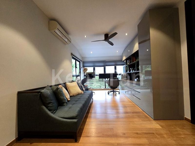 6 Bed Semi-Detached House (Landed) for Sale in  Thomson Ridge - Image 1