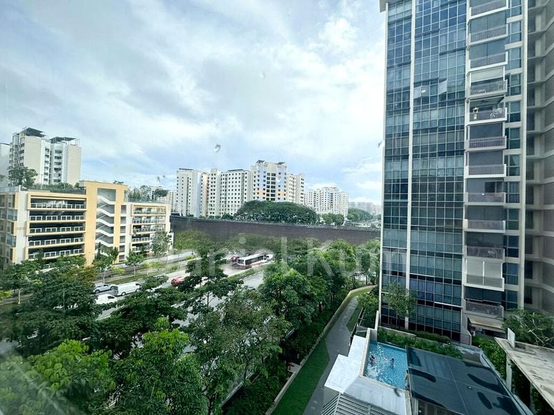 3 Bed Executive Condo for Sale in  The Vales - Image 2