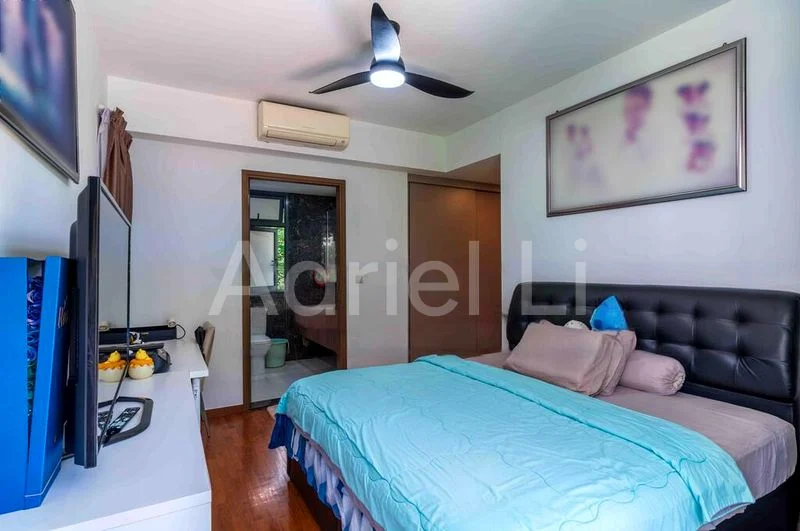 4 Bed Condo for Sale in  Palm Isles - Image 2