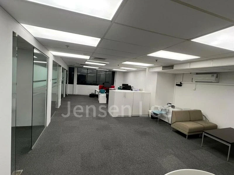 Office for Rent: International Plaza - Image 1