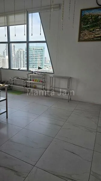 Light Industrial (B1) for Sale: CT Hub 2 - Image 5