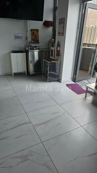 Light Industrial (B1) for Sale: CT Hub 2 - Image 1