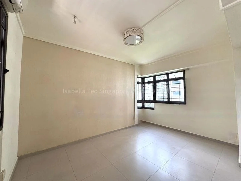 5 Room (5I) HDB for Sale in 179 Yung Sheng Road - Image 5