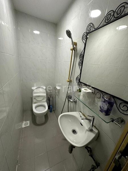 Master Room (Condo) for Rent in  Parc Oasis - Image 2