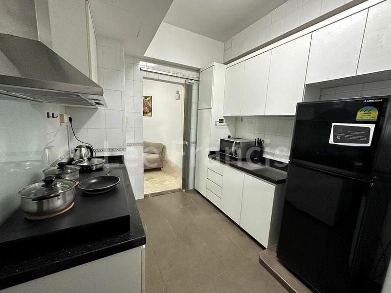 Master Room (Condo) for Rent in  Parc Oasis - Image 1