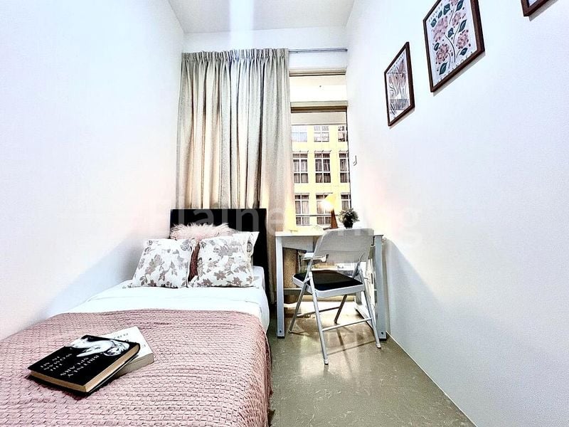 Common Room (Condo) for Rent in  Sims Green - Image 1