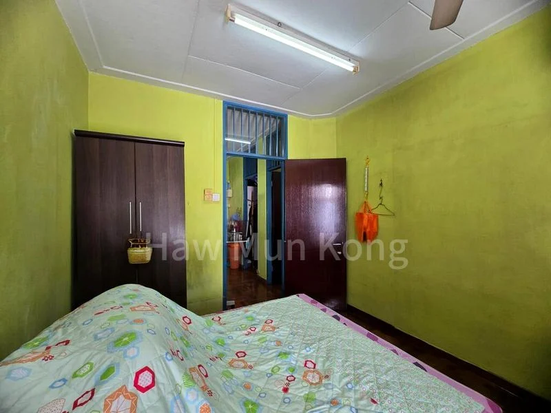 4 Bed Terraced House (Landed) for Sale in  Pasir Panjang Gardens - Image 9