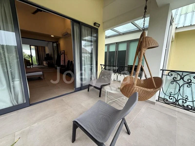 5 Bed Bungalow (Landed) for Sale in Tanah Merah Besar Lane - Image 4