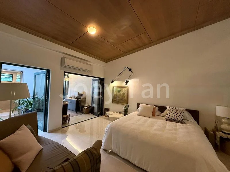 5 Bed Bungalow (Landed) for Sale in Tanah Merah Besar Lane - Image 10