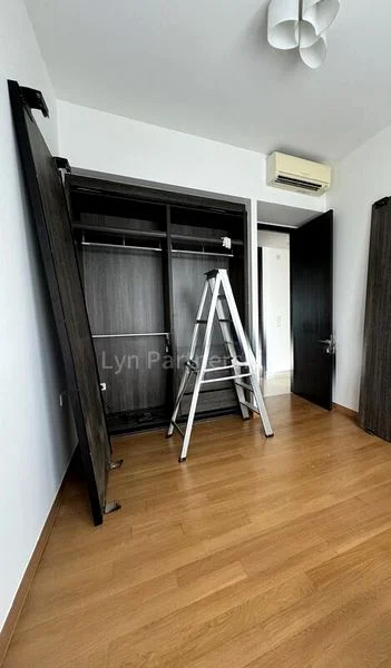 3 Bed Condo for Rent in  Cape Royale - Image 4