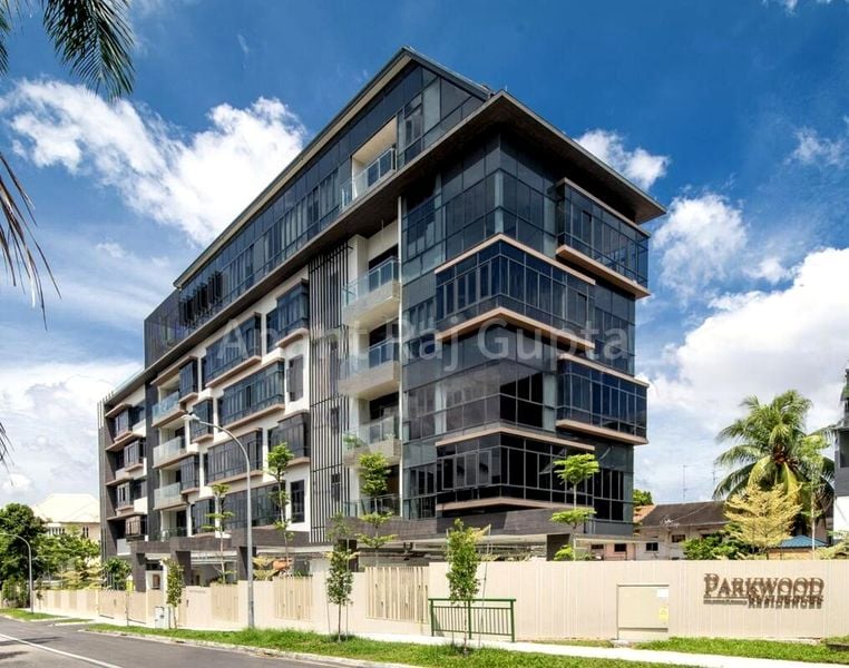 3 Bed Condo for Rent in  Parkwood Residences - Image 18