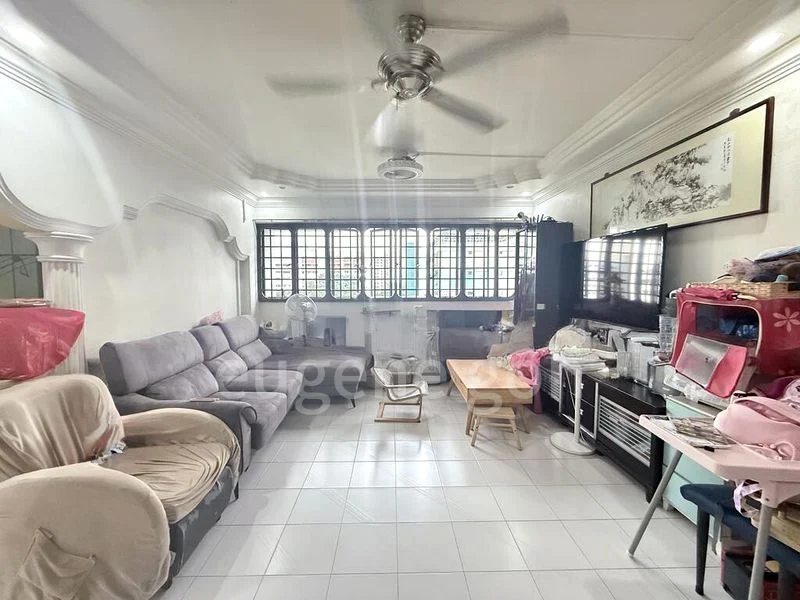 5 Room (5I) HDB for Sale in  319 Bukit Batok Street 33 - Image 3
