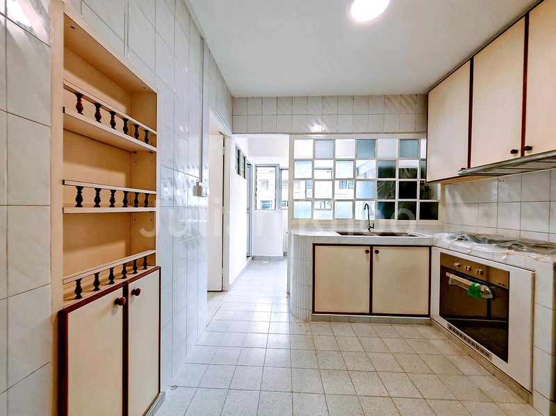 3 Bed Condo for Rent in Chancery Court - Image 6