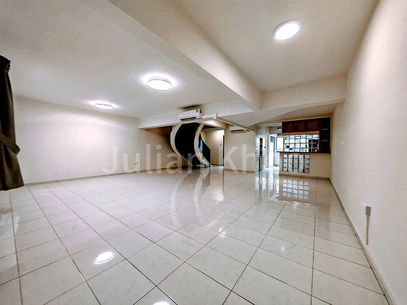 3 Bed Condo for Rent in Chancery Court - Image 2