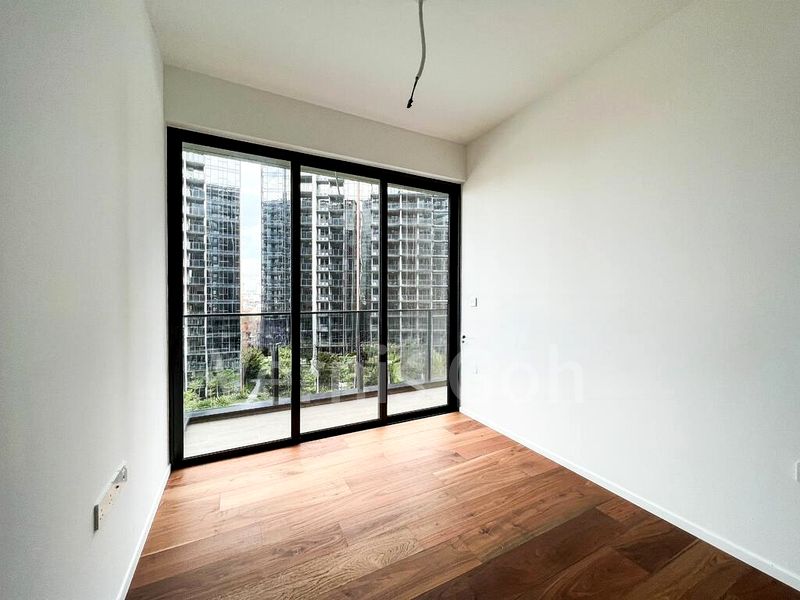 4 Bed Condo for Rent in Parc Esta - Image 7