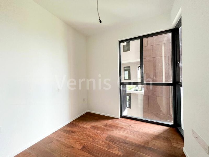 4 Bed Condo for Rent in Parc Esta - Image 6