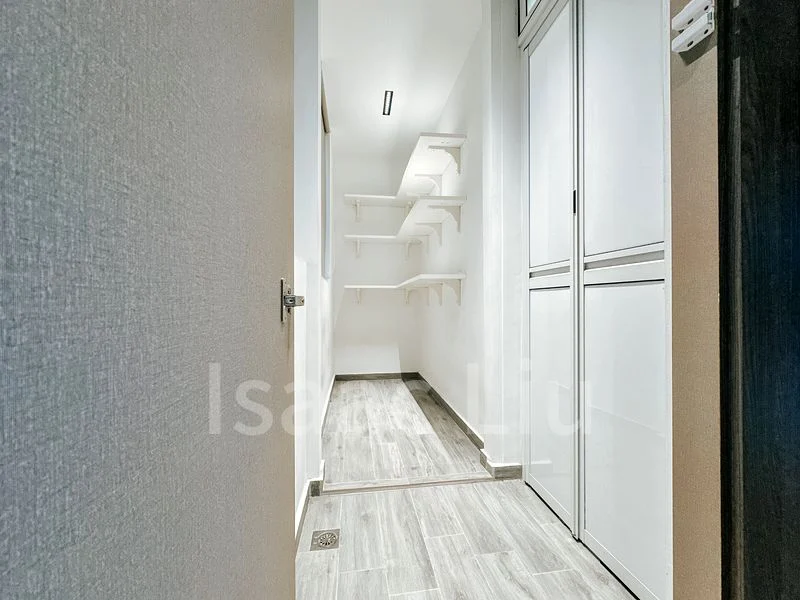 3 Bed Condo for Rent in  Mayfair Modern - Image 19