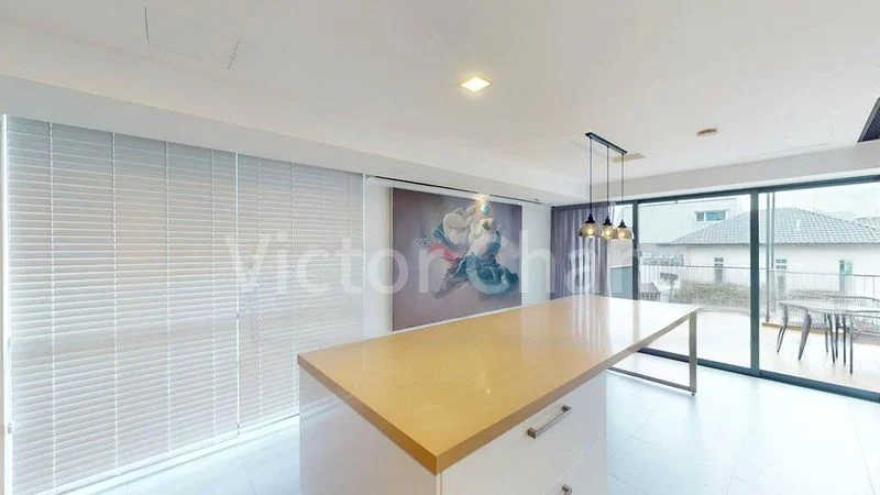 5 Bed Semi-Detached House (Landed) for Sale in  Lucky Court - Image 6