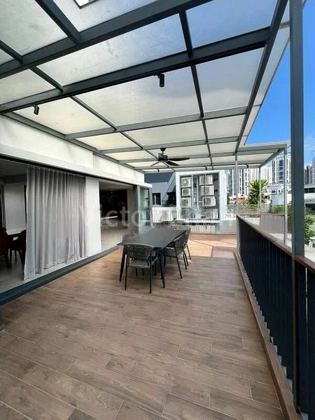 5 Bed Semi-Detached House (Landed) for Sale in  Lucky Court - Image 5