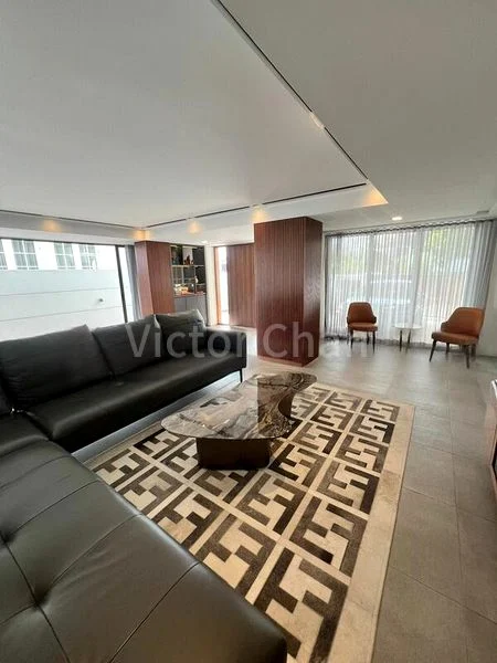 5 Bed Semi-Detached House (Landed) for Sale in  Lucky Court - Image 2