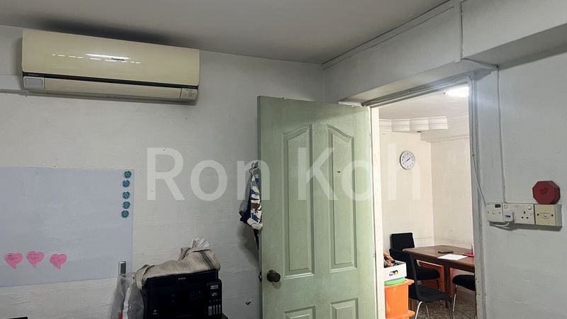 3 Room (3I) HDB for Sale in 30 New Upper Changi Road - Image 1