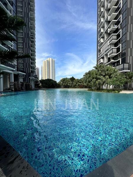 1 Bed Condo for Rent in  Thomson Terrace - Image 9