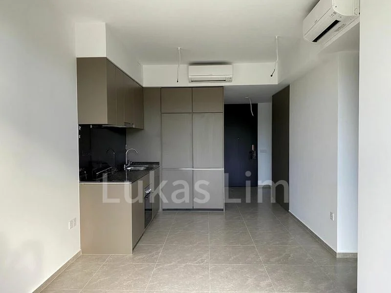2 Bed Condo for Rent in  Park Colonial - Image 3