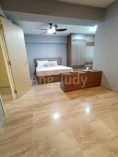 5 Room (5A) HDB for Rent in  530 Serangoon North Avenue 4 - Image 16