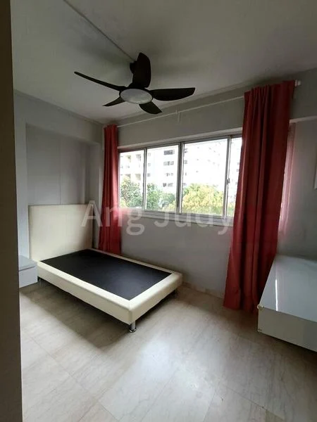 5 Room (5A) HDB for Rent in  530 Serangoon North Avenue 4 - Image 9