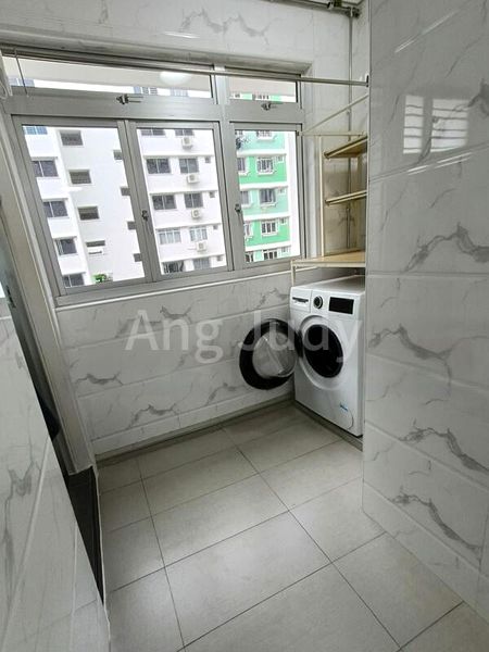 5 Room (5A) HDB for Rent in  530 Serangoon North Avenue 4 - Image 5