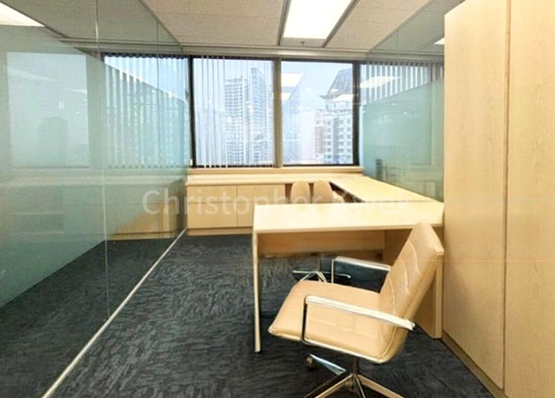 Office for Rent: United Square - Image 5