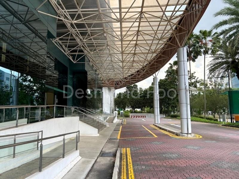 Light Industrial (B1) for Rent: Ground floor with face-loading bays; front entrance faces corporate main lobby. - Image 4