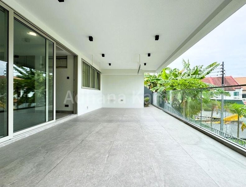 5 Bed Bungalow (Landed) for Sale in  Sembawang Hills Estate - Image 10