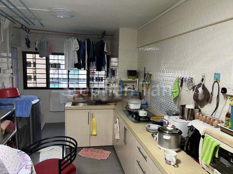 Common Room (HDB) for Rent in  230 Ang Mo Kio Avenue 3 - Image 2