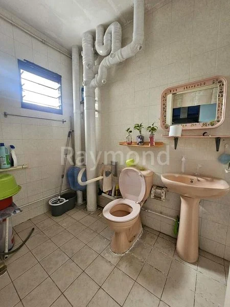 Common Room (HDB) for Rent in  337 Sembawang Crescent - Image 3